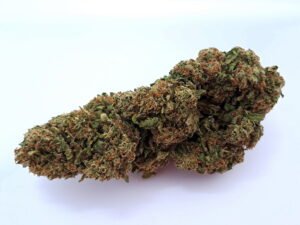 Super Skunk-Glasshouse-8%-CBD